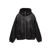 Pull&Bear Prehodna jakna STWD črna