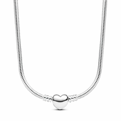Pandora Srebrna ogrlica s srčno zaponko Moments 393091C00-45