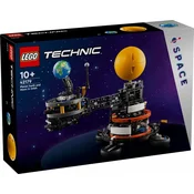 LEGO® Technic Planet Zemlja in Luna v orbiti (42179)