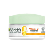 Garnier dnevna krema za obraz - Vitamin C Brightening Day Cream // Blago z napako