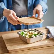 IKEA 365+ Posuda za hranu s poklopcem, kvadrat nerdajuci celik/bambus, 600 ml