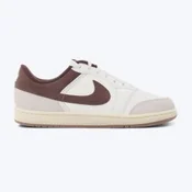 JORDAN Patike air skyline lole M