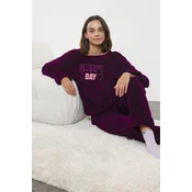 Trendyol Wellsoft Knitted Pajama Set with Plum Slogan and Heart