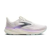 Brooks Revel 8