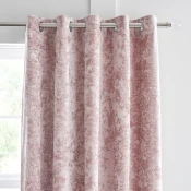Rožnate zavese v kompletu 2 ks 168x137 cm Crushed Velvet – Catherine Lansfield
