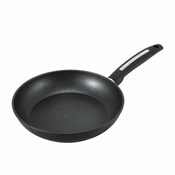 CS Solingen Tava s neprianjajucim dnom CS-074913 Frying pan with non-stick coating MÜNSTER 24 cm