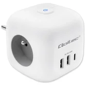 Qoltec 6-v-1 podaljševalni napajalnik v kocki z osvetljenim stikalom | 3x AC | 2x USB | 1x USB-C PD 20W | Bela