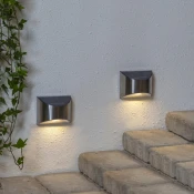 Komplet 2 stenskih solarnih LED svetilk iz nerjavečega jekla Star Trading Wally, višina 8 cm