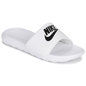 Nike Natikači VICTORI ONE Bela