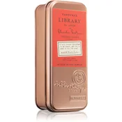 Paddywax Library Charles Dickens dišeča sveča 70 g