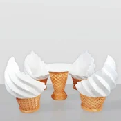 Casa Padrino Ice Cream Parlor Furniture Set White / Beige - 1 Table & 4 Chairs
