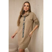 Dress with camel tie