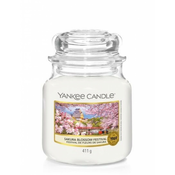 Yankee Candle Sakura Blossom Festival mirisna svijeca 411 g