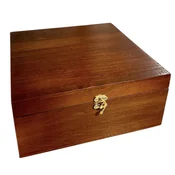 Kutija sa poklopcem / puno drvo 30 x 30
