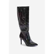 Stiletto heel Cossacks with black embossing Reanwenna