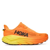 Hoka Challenger 8