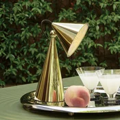 Tom Dixon LED baterijska namizna svetilka Pose, zlata barva, višina 25 cm - Dnevna soba/jedilnica - Dizajn - zlato rumena - Plastika
