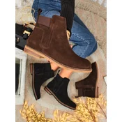 Resti Cuoio Elegante: Brown Suede Ankle Boots for Stylish Women