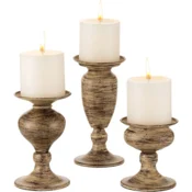 Dekorativni kovinski svečniki Sziqiqi, komplet 3 kosi, vintage stil, železo, mat premaz, višine 11,4 cm, 15,4 cm in 19,4 cm, za stebraste sveče premera 5–9 cm, stabilen podstavek 9,3 cm, zlato-rjava