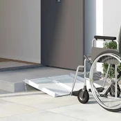 vidaXL Ramp za invalidska vozička srebrna 62 x 73 x 5 cm Aluminij