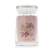 Yankee Candle Signature Pink Cherry & Vanilla dišeča svečka