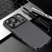 Maska Carbon Defender za iPhone 17 Pro Max crna