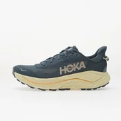 Hoka Challenger 8