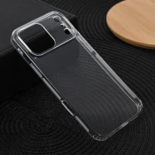 Maska za iPhone 17 Pro Max 69 silikonska Ultra Thin with pluggy transparent
