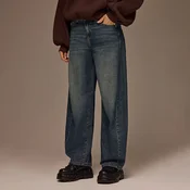 Kavbojke baggy