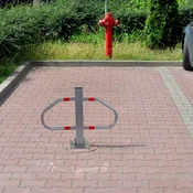 WILTEC zložljiv stebriček za parkirni prostor s ključavnico in odsevnimi trakovi 48x70cm 62952