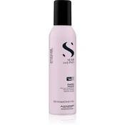 Alfaparf Milano Semi Di Lino Style & Care Flexible Mousse lahka pena za prilagodljivo oblikovanje, sijaj in zaščito las