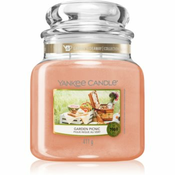Yankee Candle Garden Picnic mirisna svijeca 411 g