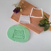 KREATIVNI SLATKIŠI Modla za kolace Bebi gimnastika, 6 cm, Bela