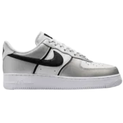 Nike Obutev Air Force 1 07 LV8