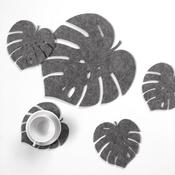 Bertoni Home Unisexs 1+4 Heart Shaped Table Pads Set