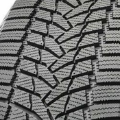 Nankang ICE ACTIVA 2 ( 275/40 R20 106T XL, Nordic compound )