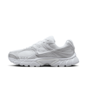 Nike  Baskets  V5 RNR tige en maille respirante