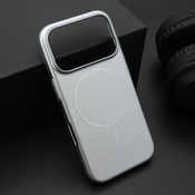 Maska PURE MATTE MagSafe za iPhone 17 Pro/ srebrna