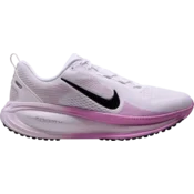 Nike Tekaški copati Vomero 18