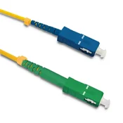 Qoltec SC/APC - SC/UPC optični povezovalni kabel | Enomodni | 9/125 | G652D | Simpleks | 0,5 m