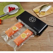 AmazonBasics aparat za vakuumiranje hrane + 10 vrecica