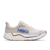 Hoka Arahi 9