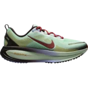 Nike Tekaški copati Vomero 18