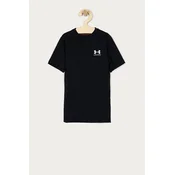 Under Armour t-shirt