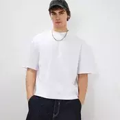 Majica sa natpisom