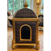 PompA¶A¶s by Casa Padrino baroque cat house purple/gold - PompA¶A¶s cat temple designed by Harald GlA¶A¶ckler - PompA¶A¶s animal furniture in baroque style
