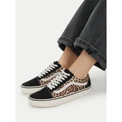 Vans Tenis superge Old Skool VN000E8WYY61 Črna