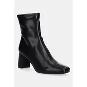 Gležnarji Steve Madden Hurst