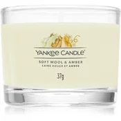 Yankee Candle Votivna sveča v steklu Mehka volna in jantar 37 g