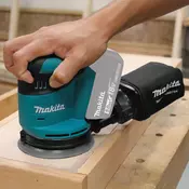 MAKITA DBO180Z, akumulatorski vibracijski brusilnik